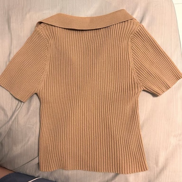 Camel Ribbed Knit Top - Picture 2 of 2